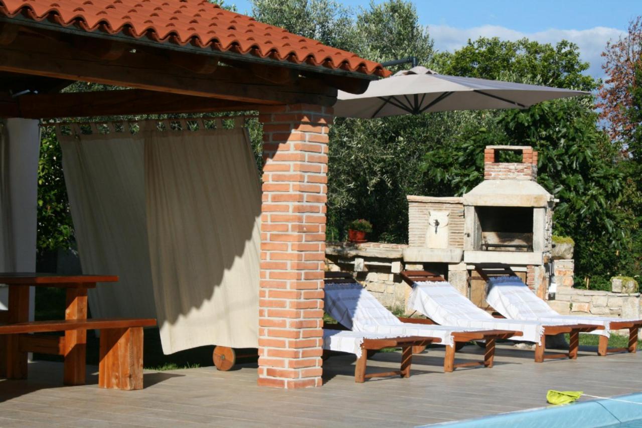 Damjanic Holiday House Бртонигла Экстерьер фото