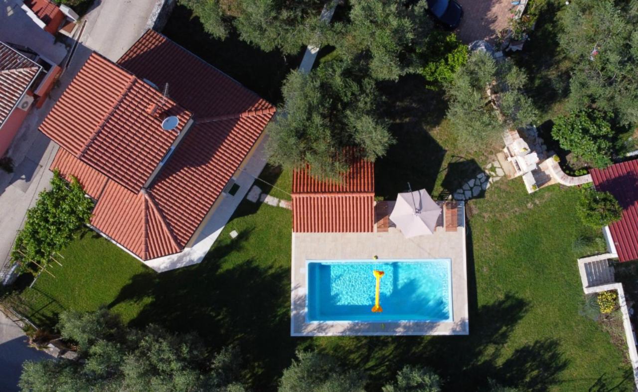 Damjanic Holiday House Бртонигла Экстерьер фото